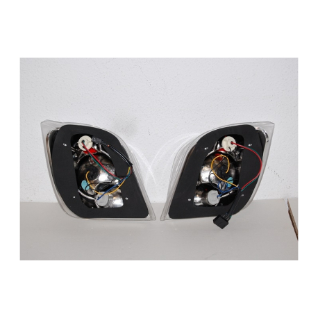 Pilotos Traseros Ford Fiesta '89