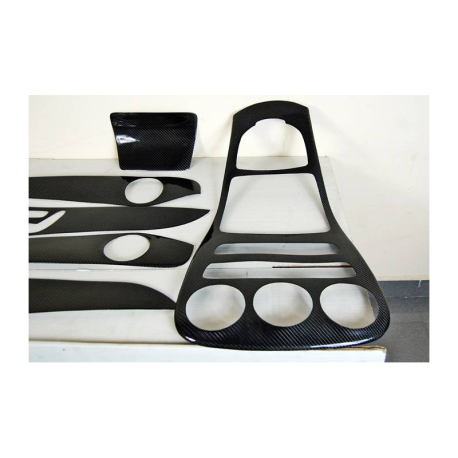 Interior Carbono Mercedes W205 2014-2018 4 Puertas / Coupe 6 Piezas