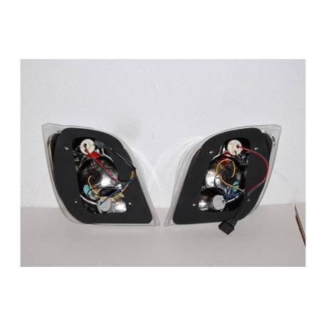 Pilotos Traseros Ford Fiesta '89