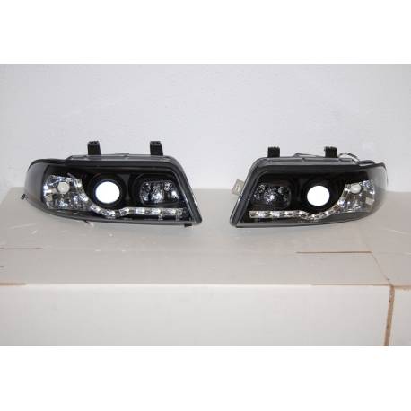 Faros Delanteros Luz De Dia Audi A4 '99-01 Black