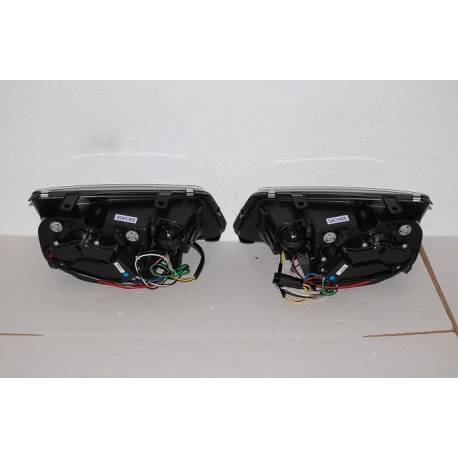 Faros Delanteros Luz De Dia Volkswagen Bora/Jetta 4 '99 Black