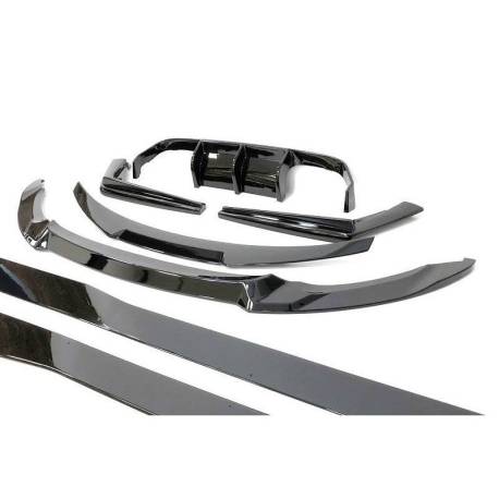 Kit De Carrocería BMW F80 Brillante Negro Look CS