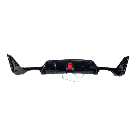 Difusor Trasero BMW G20 / G21 LCI 2023+ Look Competition Brillante Negro Luz de freno led