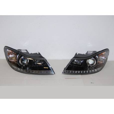 FAROS DELANTEROS LUZ DE DIA SKODA OCTAVIA '01 BLACK