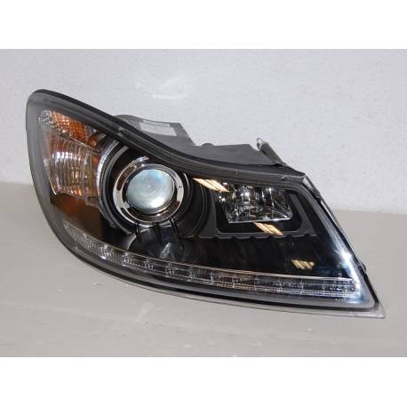 FAROS DELANTEROS LUZ DE DIA SKODA OCTAVIA '01 BLACK