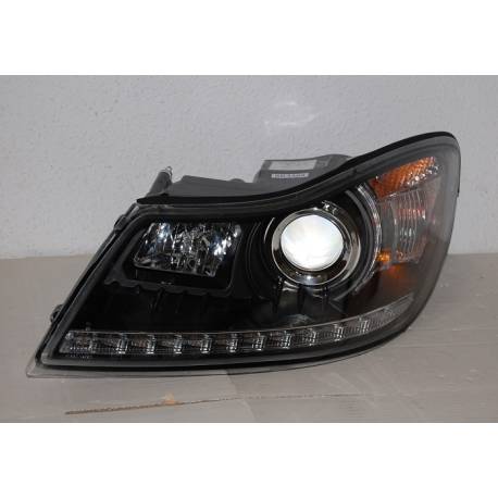 FAROS DELANTEROS LUZ DE DIA SKODA OCTAVIA '01 BLACK